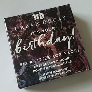 Urban Decay Afterglow 8 Hour Powder Highlighter